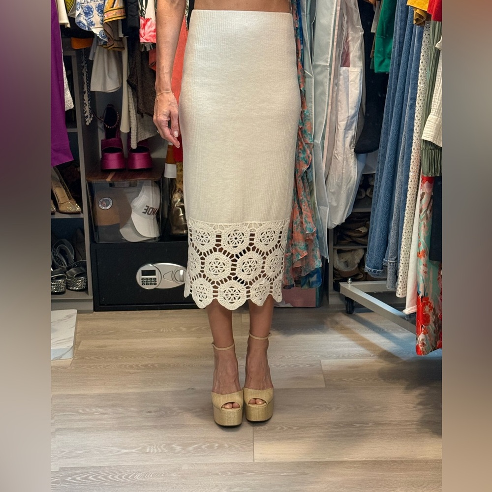 Zara Knit Midi Skirt w/ Crochet Lace Hem | Cream Boho Pencil Skirt S